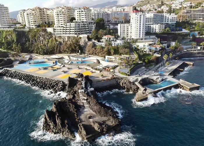 Sea And Sun 4 - Choupana 아파트 *