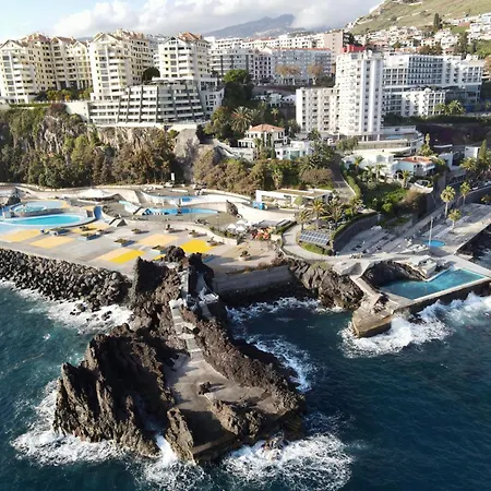 Sea And Sun 4 - Choupana Lägenhet *